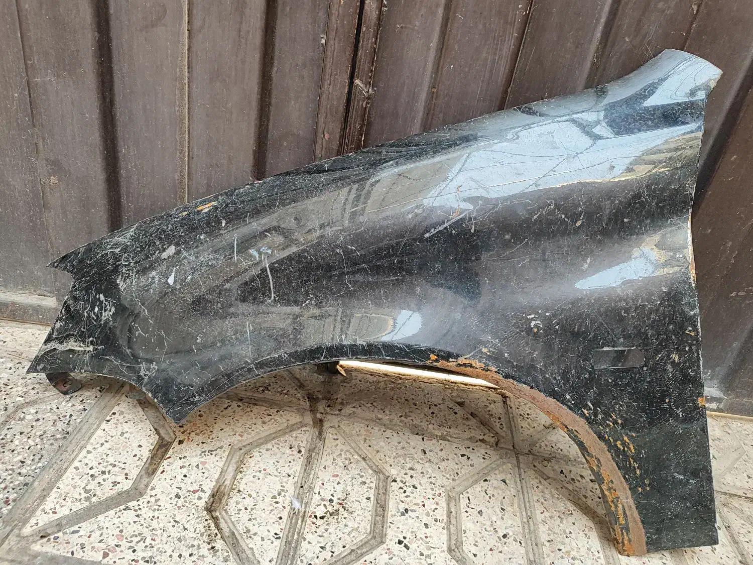 گلگیر و صندوق رانا|قطعات یدکی و لوازم جانبی|مشهد, خواجه ربیع|دیوار