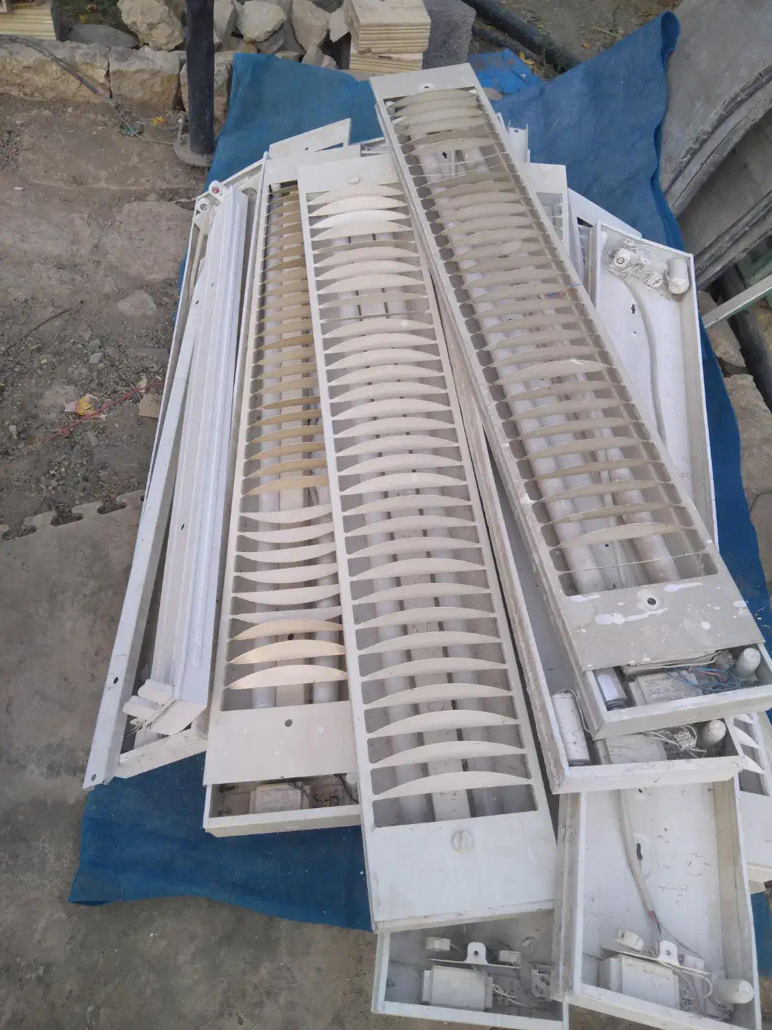 مهتابی با قاب|لامپ و چراغ|طرقبه, |دیوار