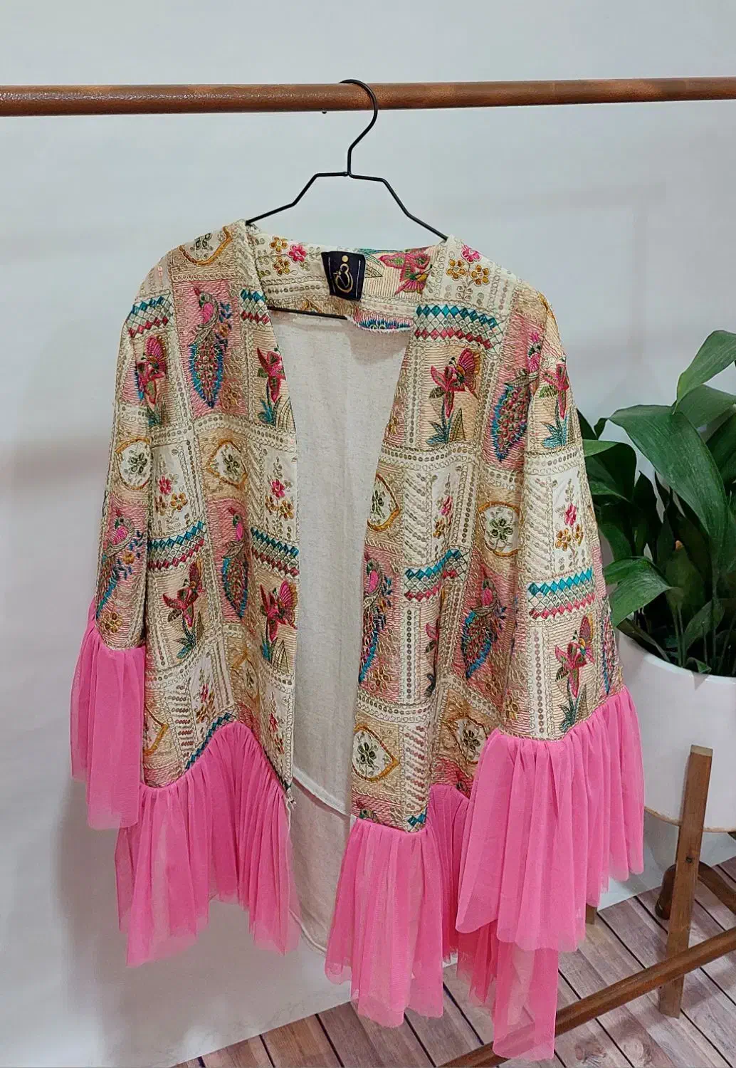 کت لینن نو|لباس|شیراز, ده پیاله|دیوار