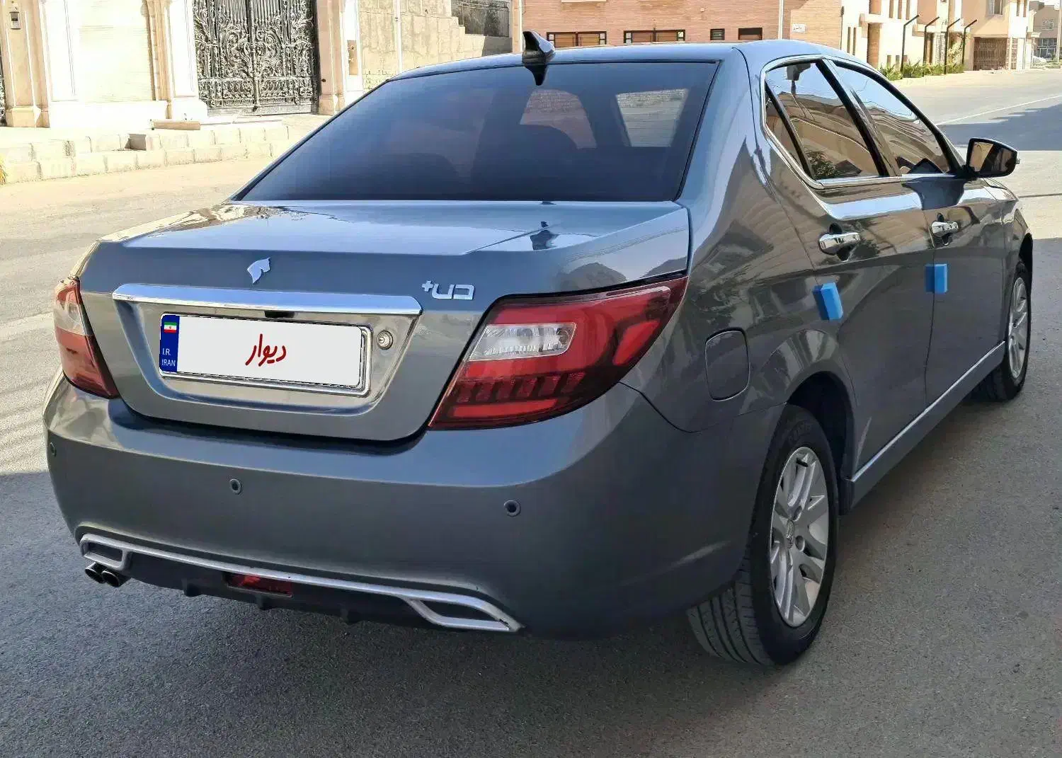 دنا پلاس دنده ای مدل1401|خودرو سواری و وانت|کاشان, کوی اداره گاز|دیوار