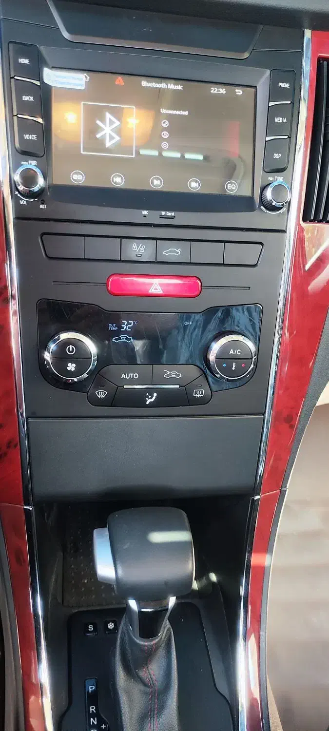 دنا پلاس اتومات 1402|خودرو سواری و وانت|شیراز, جانبازان|دیوار