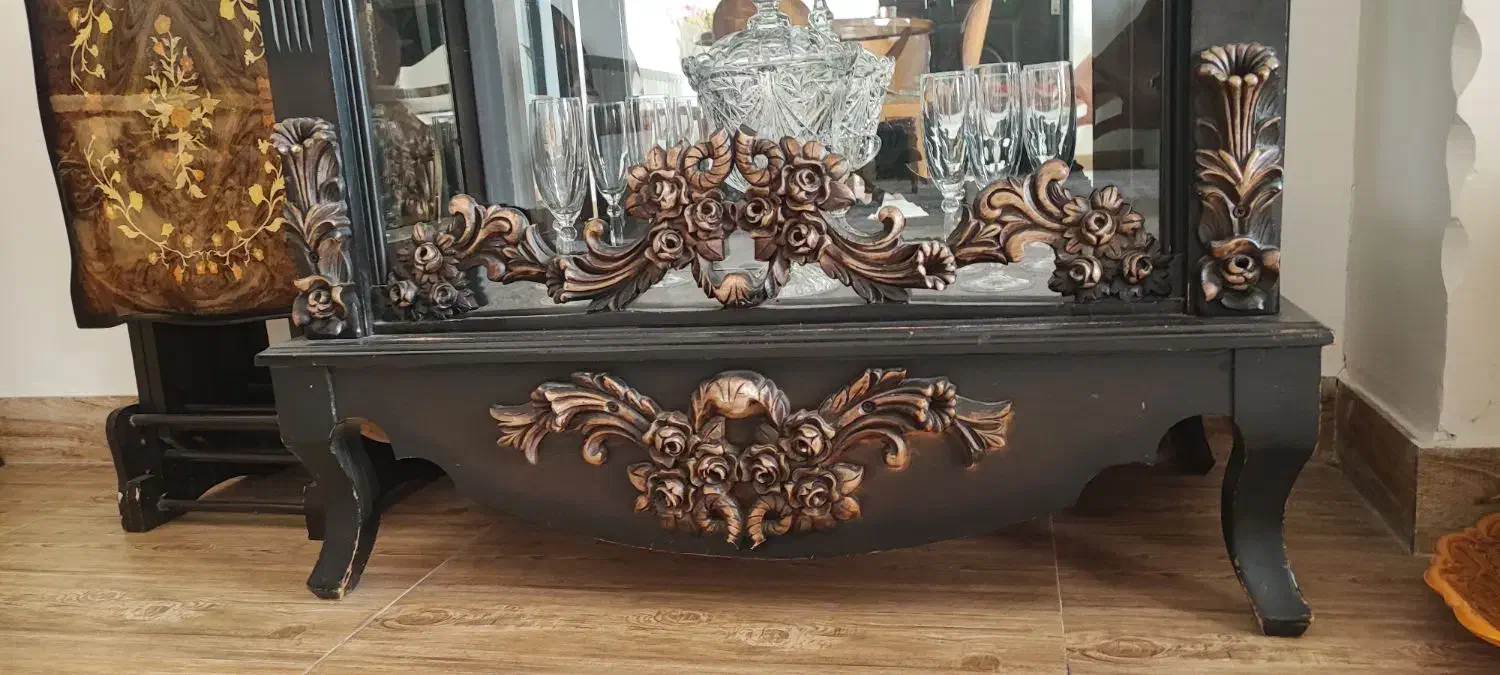 ویترین|بوفه، ویترین، کنسول|رشت, باهنر|دیوار