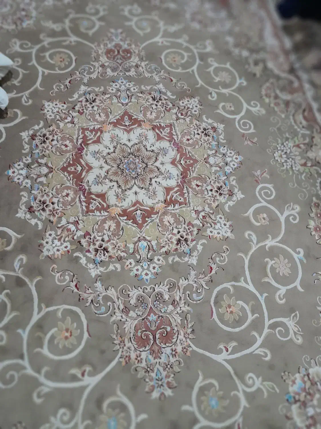 فرش و گلیم فرش|فرش|خرمآباد, |دیوار