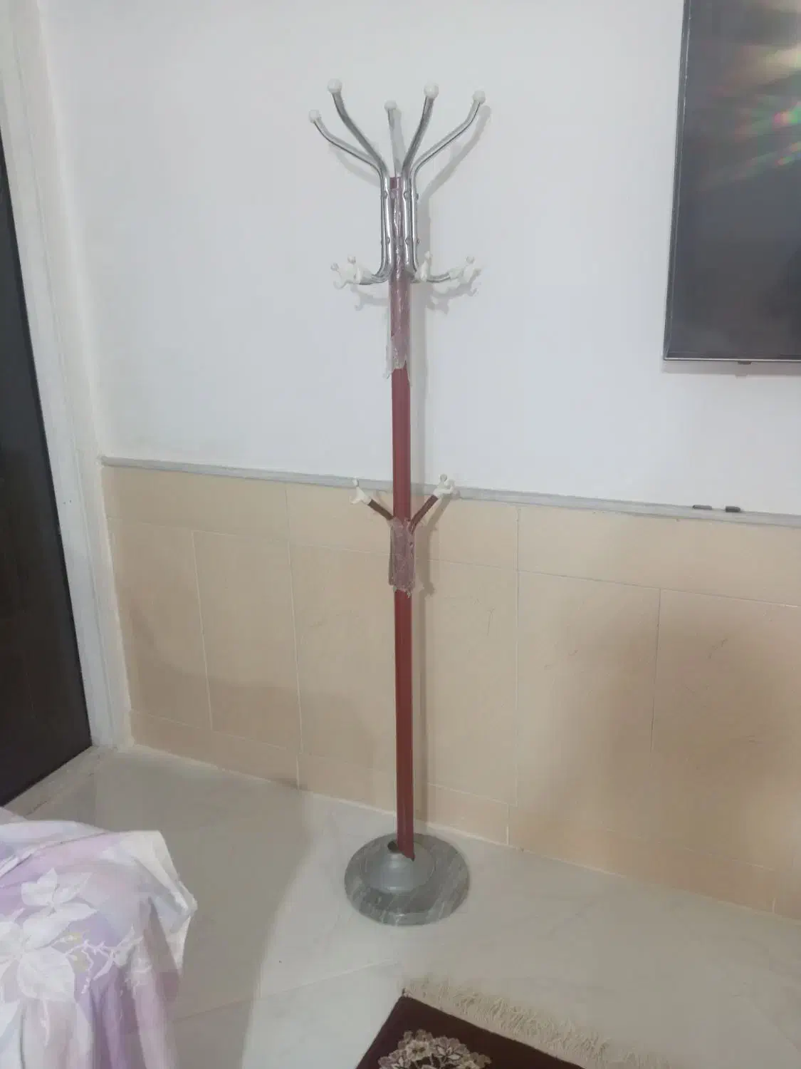 جالباسی|بندرخت و رختآویز|نیشابور, شهرک رضوی|دیوار