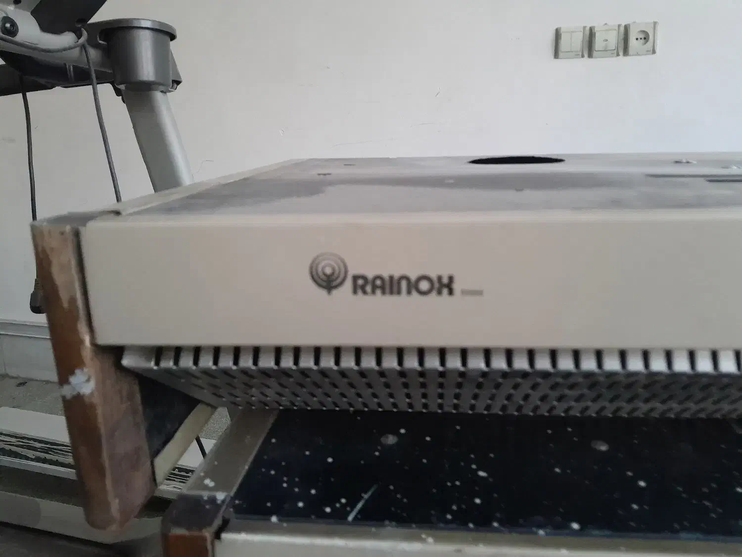 هود سالم|هود|مشهد, رضاشهر|دیوار