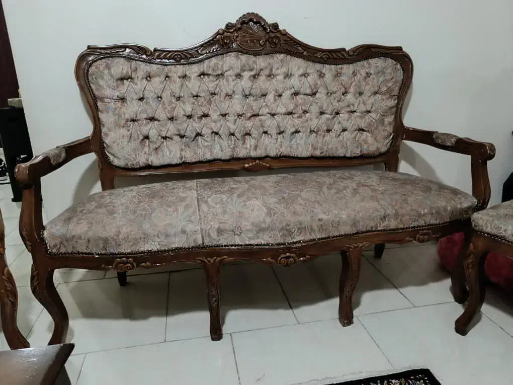 مبل سلطنتی|مبلمان خانگی و میز عسلی|بومهن, |دیوار