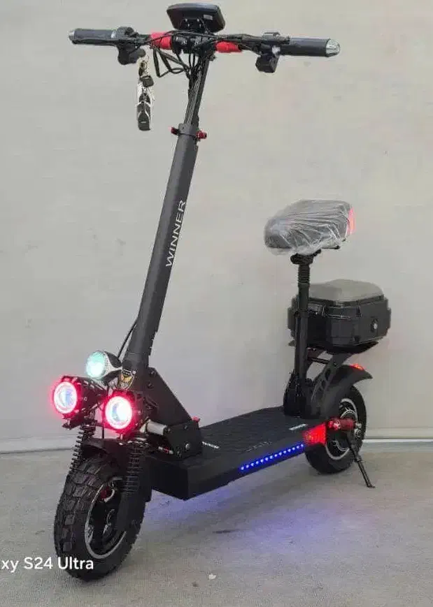 اسکوتر برقی صندلی دار/رنگ ثابت|دوچرخه، اسکیت، اسکوتر|یزد, |دیوار