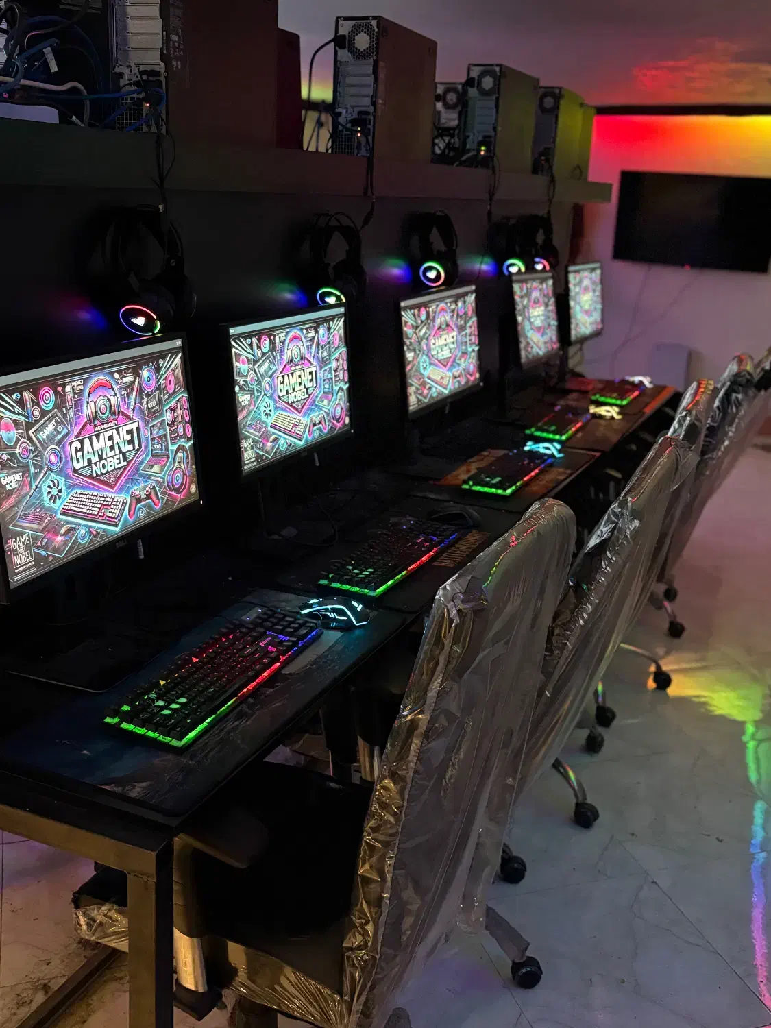 ۱۰ عدد سیستم گیمینگ مناسب گیم نت|رایانه رومیزی|اصفهان, آبشار|دیوار