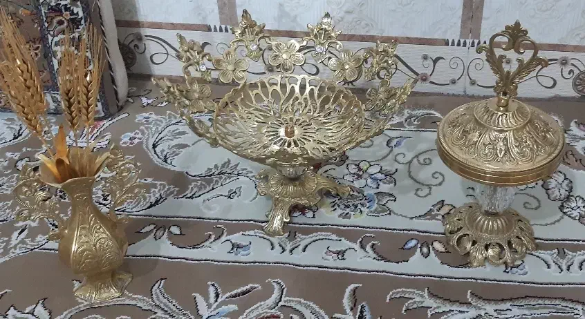 میوه خوری برنز شکلات خوری برنز گلدون برنز|حراج|قم, ولیعصر|دیوار