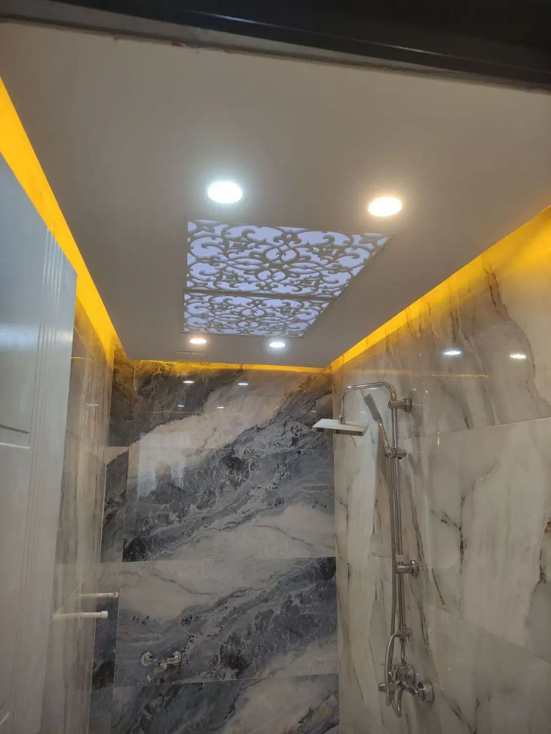 شاگرد یا اوستا کناف کار|استخدام معماری، عمران و ساختمانی|قرچک, زیبا شهر|دیوار