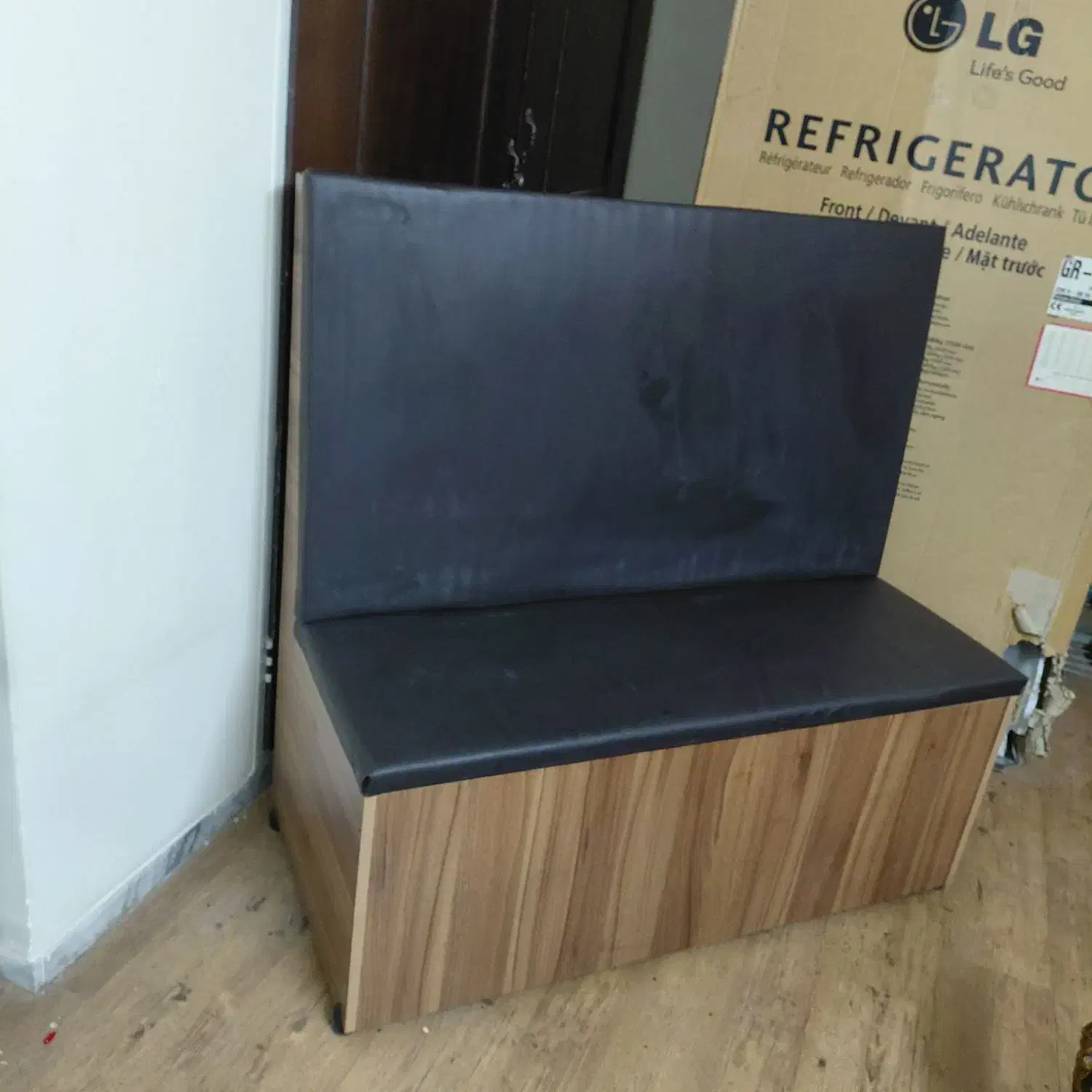 میزونیمکت|صندلی و نیمکت|کرمان, |دیوار