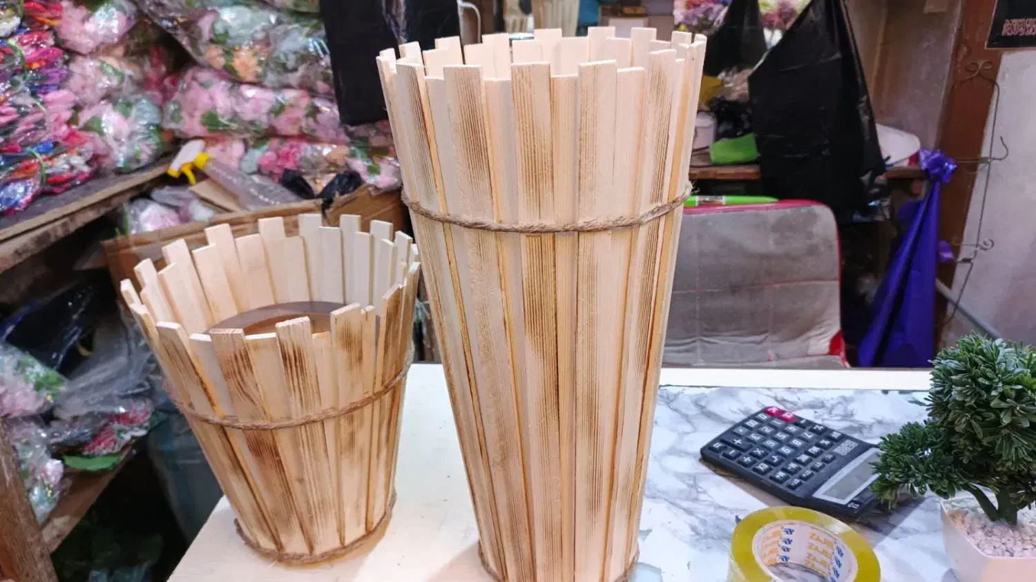 ساختن تزیینات چوبی برای شب یلدا|صنایع دستی و سایر لوازم تزئینی|گلپایگان, |دیوار