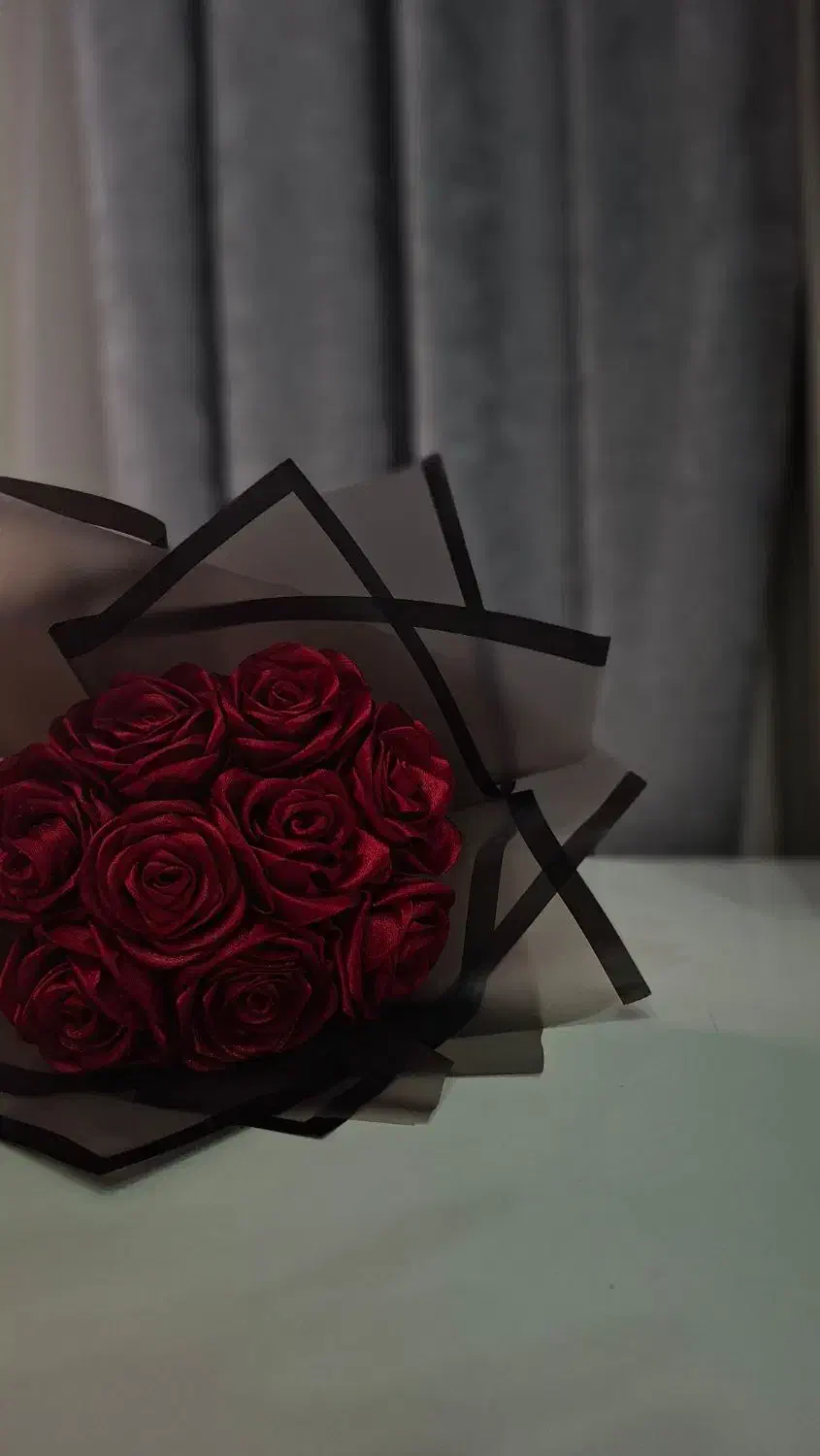 گل روبانی رز،لاله،آفتابگردان،نرگس،دسته پول|گل مصنوعی|فولادشهر, مسکن مهر فولادشهر|دیوار