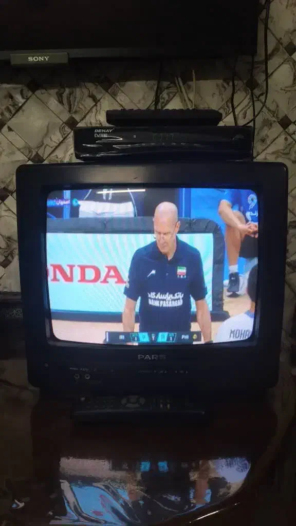 تلویزیون پارس۱۴اینچ در جد نو با کنترل فابریک|تلویزیون و پروژکتور|تهران, آبشار|دیوار