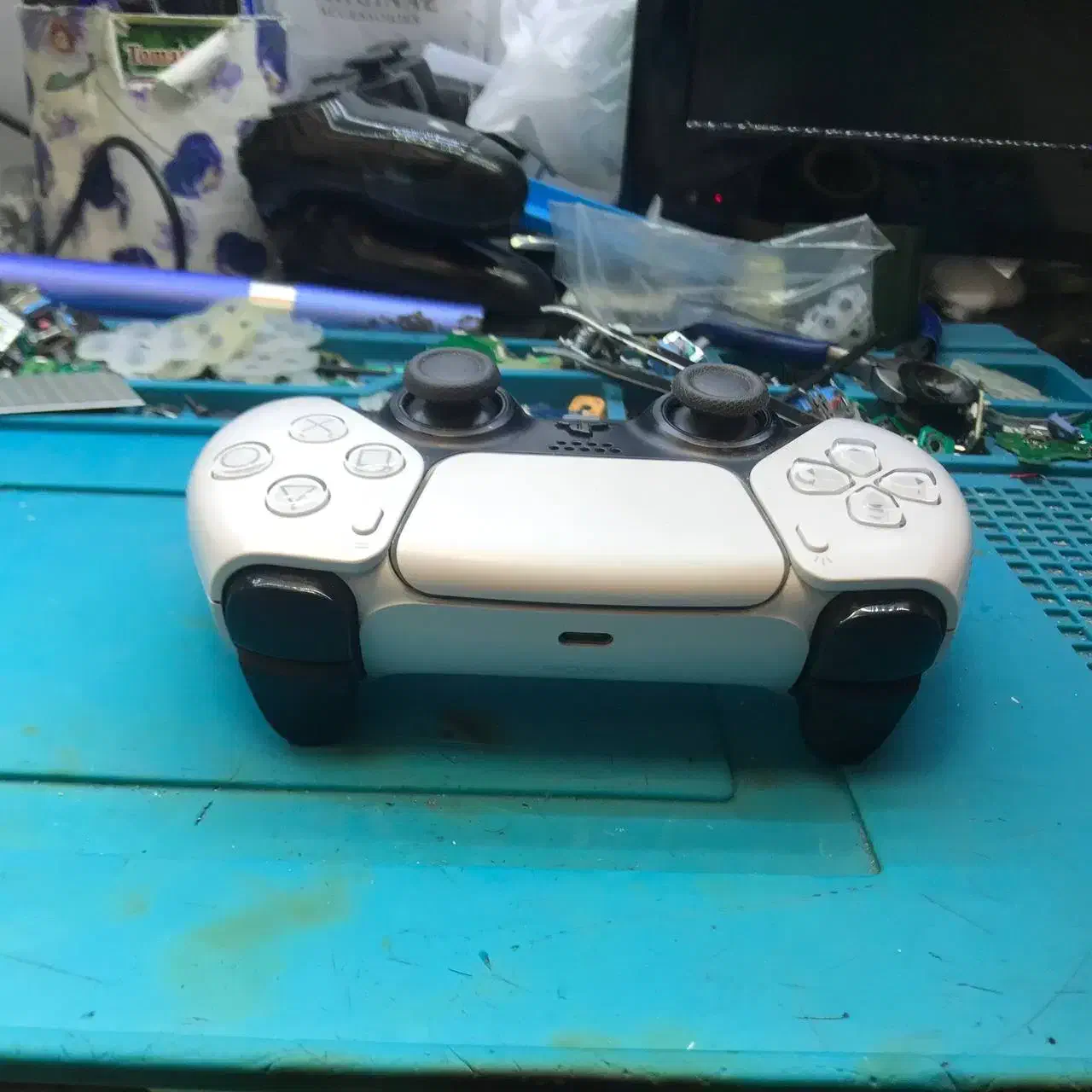 دسته ps5|کنسول، بازی ویدئویی و آنلاین|مشهد, گوهرشاد|دیوار