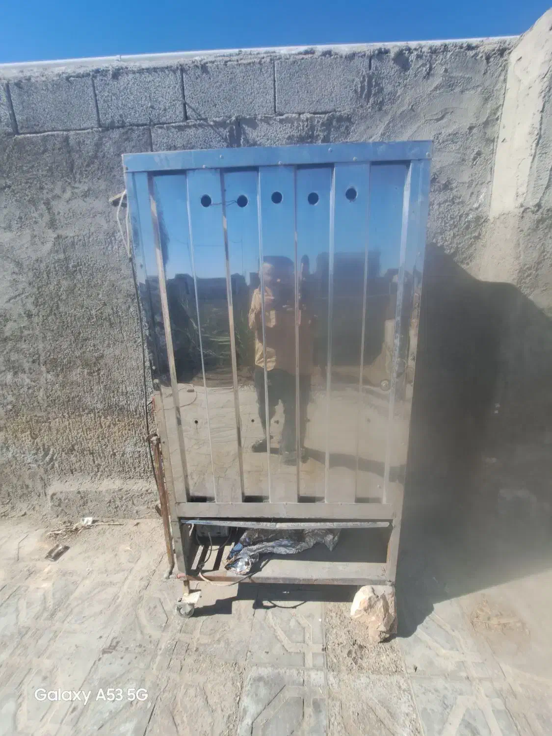 فر مرغ گردان|کافی‌شاپ و رستوران|ارزوئیه, |دیوار