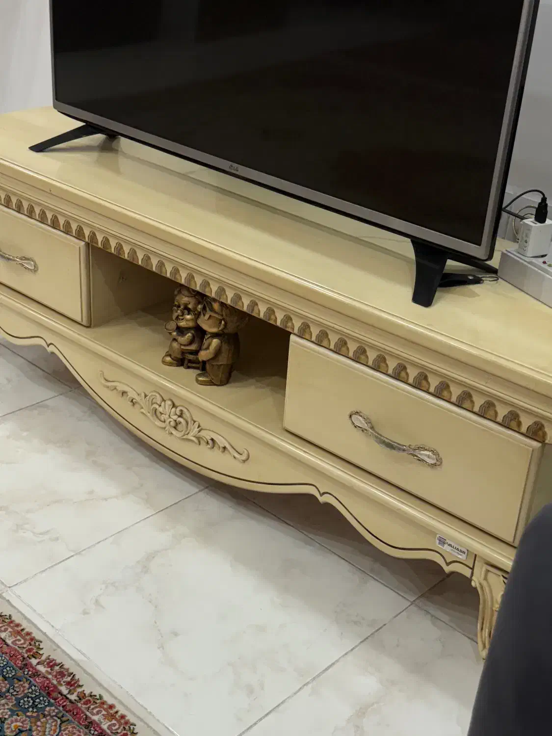 میز تلویزیون|میز تلویزیون|رشت, منظریه|دیوار