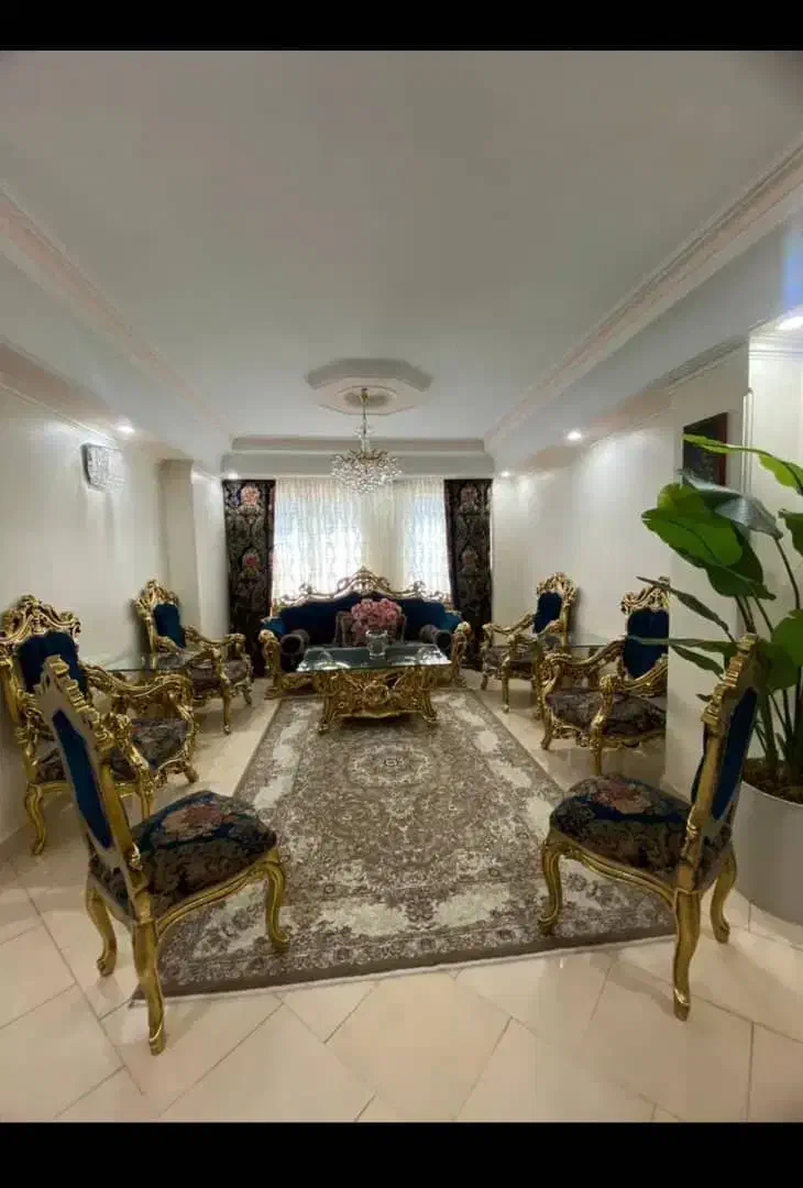 ۴۲ متری آسانسور دار پیران عقل