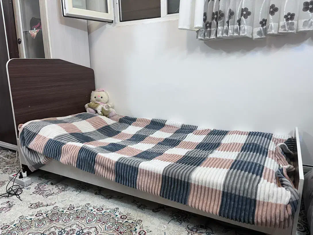 تخت خواب نوجوان|تخت و سرویس خواب|یزد, |دیوار