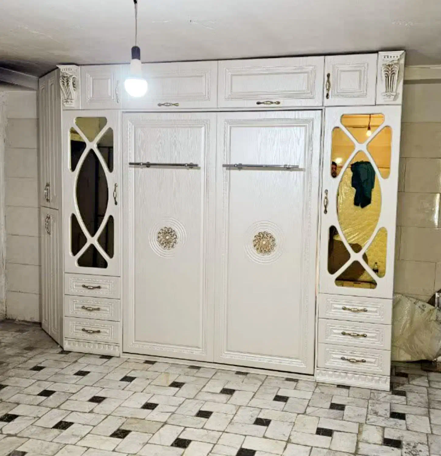 کابینت و تخت کم جا در حد نو سالم|مصالح و تجهیزات ساختمان|تهران, شهرک ولیعصر شمالی|دیوار