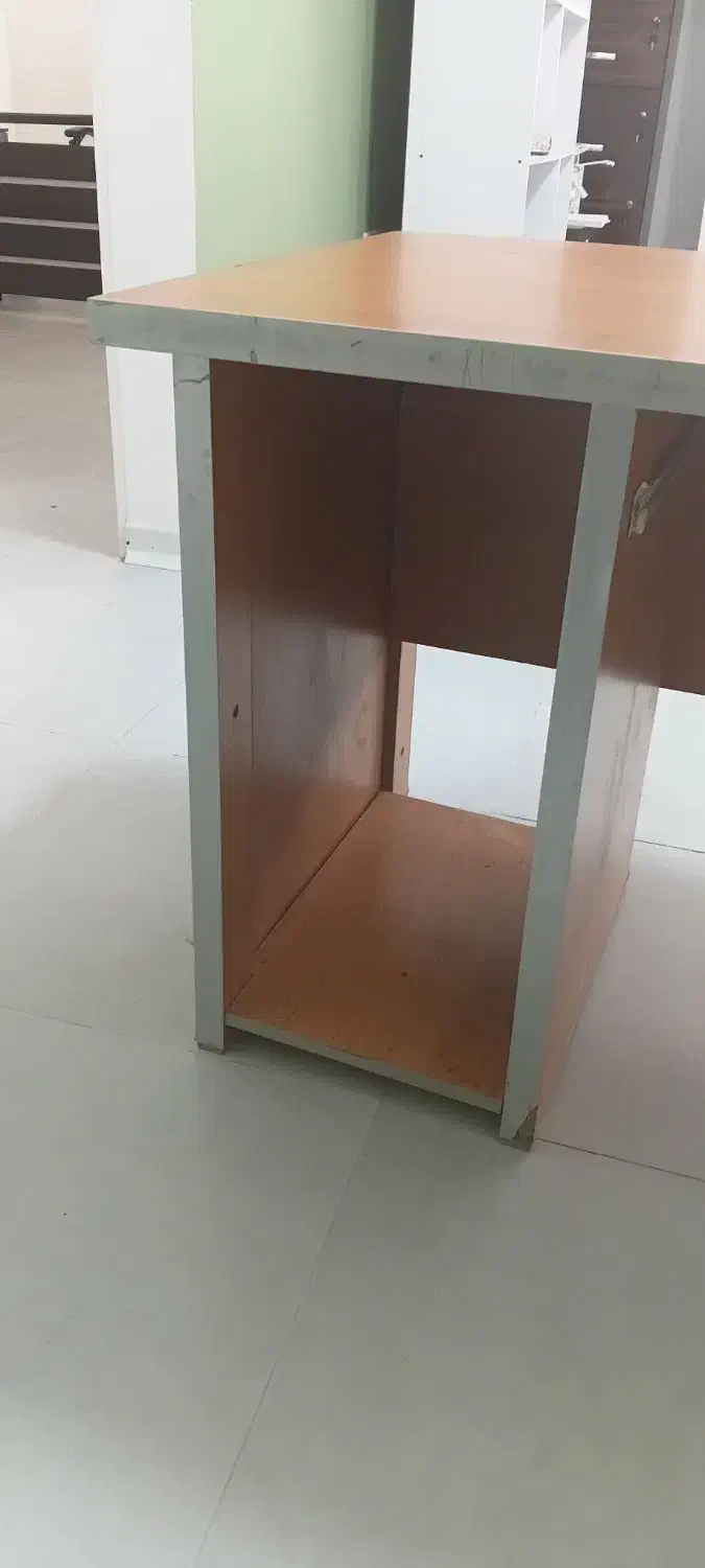 فروش میز دست دوم|دفتر کار|ایلام, |دیوار