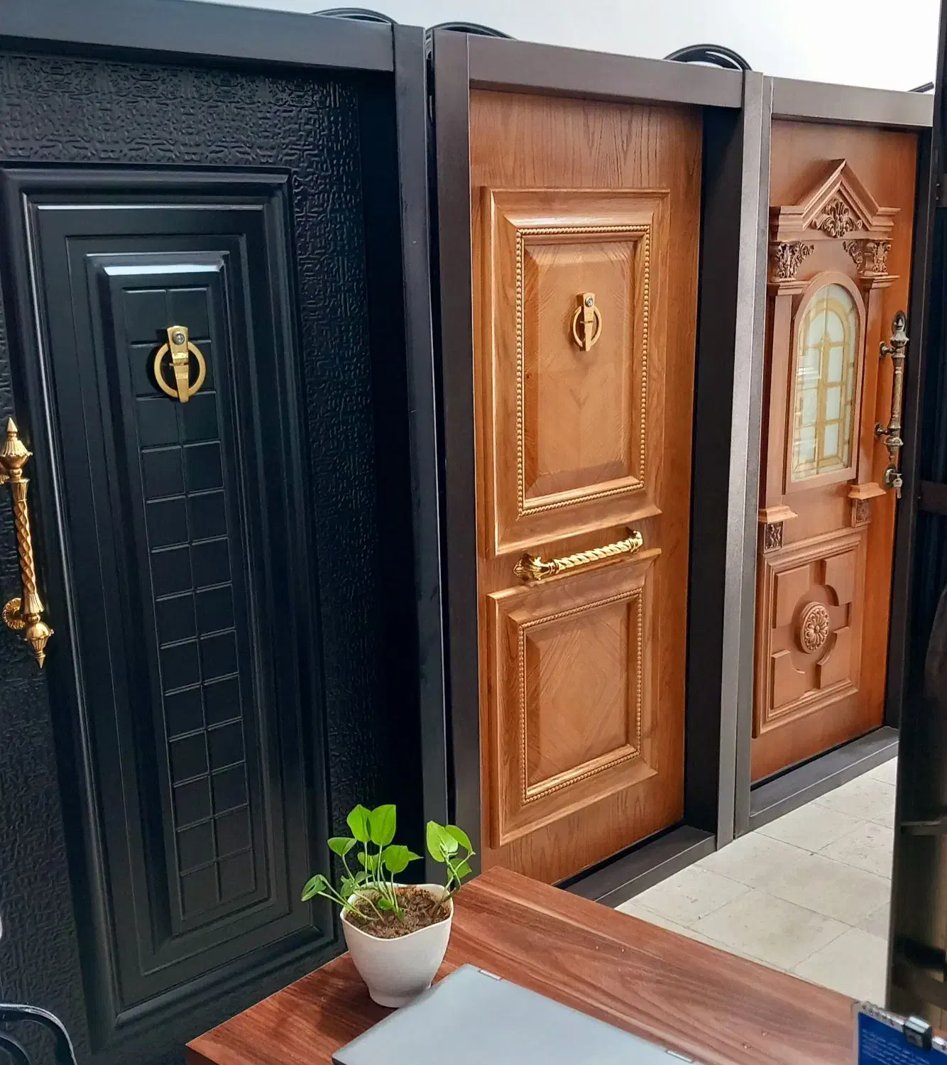 درب ضد سرقت،اتاقی،سرویس(آنتیک درب)|مصالح و تجهیزات ساختمان|ایلام, |دیوار