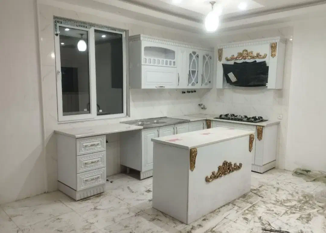 کابینت با ارتفاع بلند به همراه دستگیره کد ۱۰۰۳۸|مصالح و تجهیزات ساختمان|لاهیجان, آهندان|دیوار