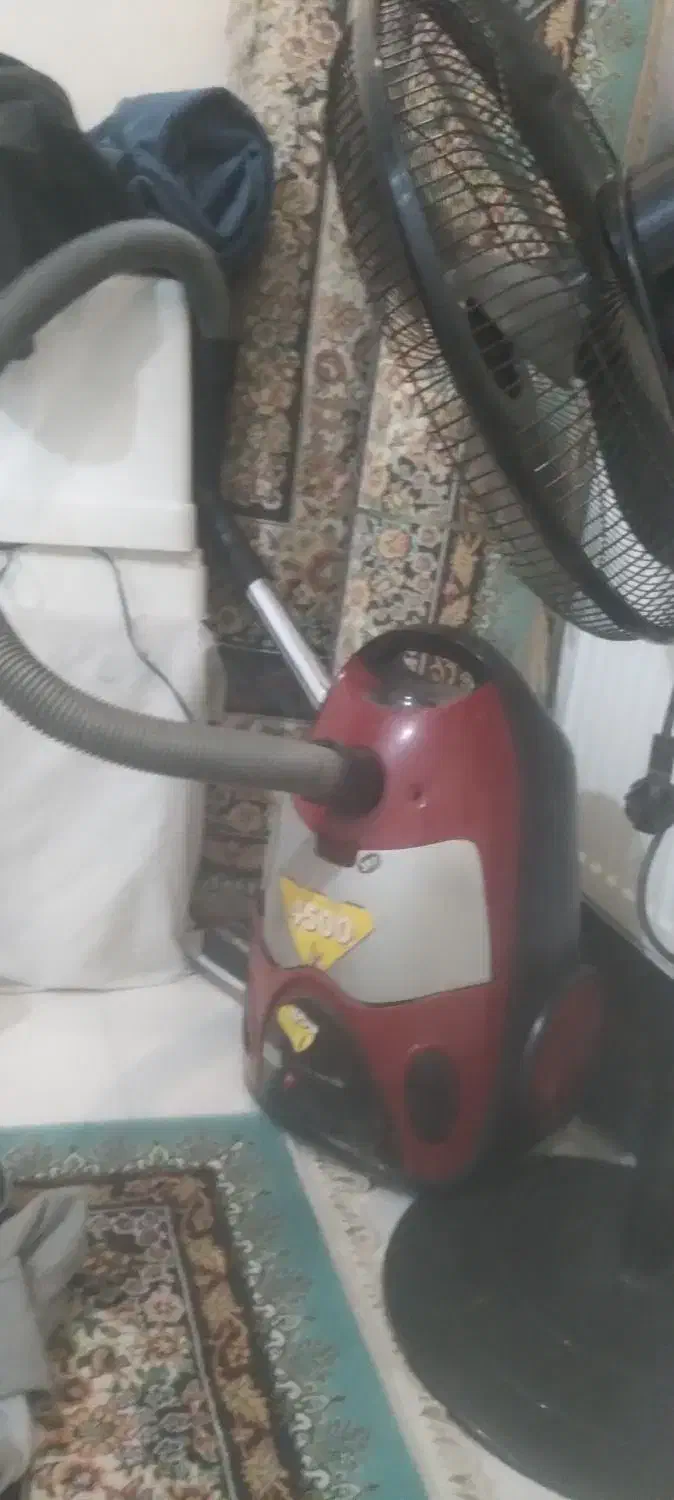 جاروبرقی|جاروبرقی، جارو شارژی، بخارشو|ری, فیروزآبادی|دیوار