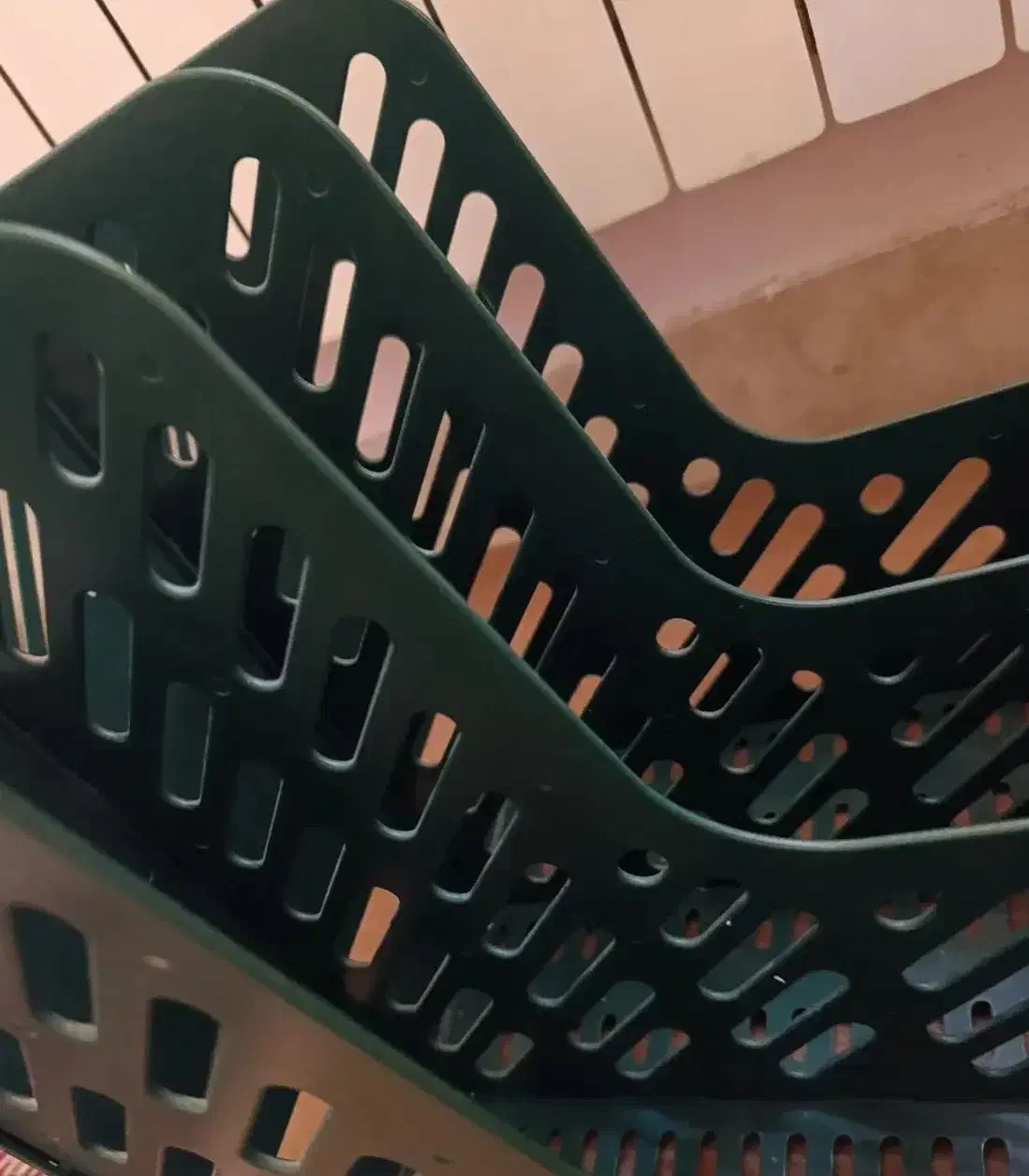 تقسیم و نگهدارنده کتاب|کتابخانه، شلف، قفسههای دیواری|همدان, |دیوار