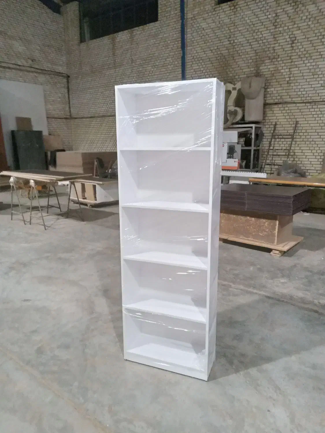 کتابخانه|کتابخانه، شلف، قفسه‌های دیواری|بهارستان, |دیوار