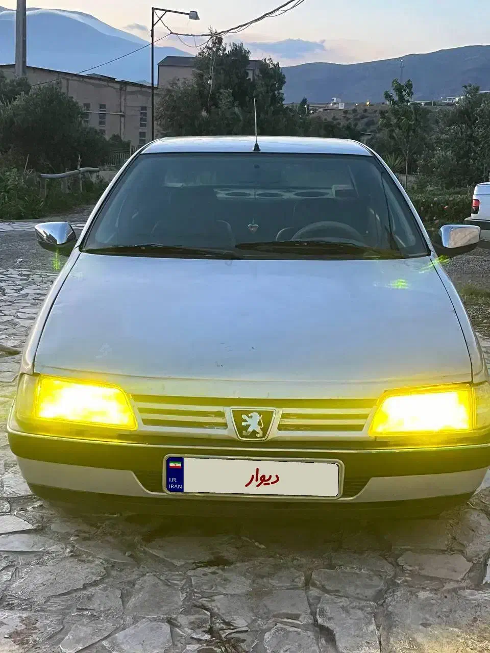 405مدل 87داخل کرم|خودرو سواری و وانت|منجیل, |دیوار