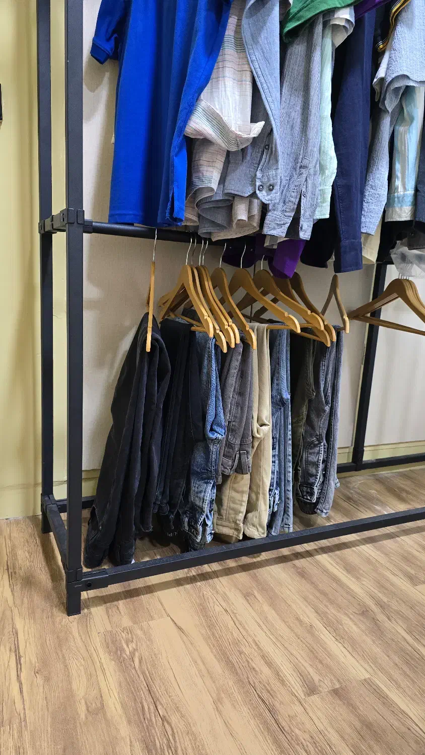 رگال لباس|مبلمان خانگی و میز عسلی|بندرعباس, |دیوار