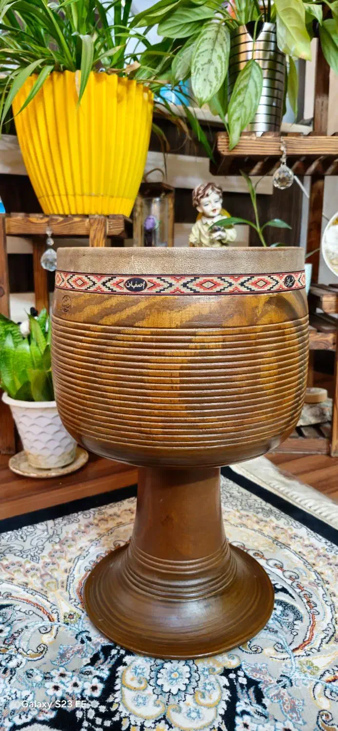 تنبک|سازهای سنتی|اصفهان, گلزار|دیوار