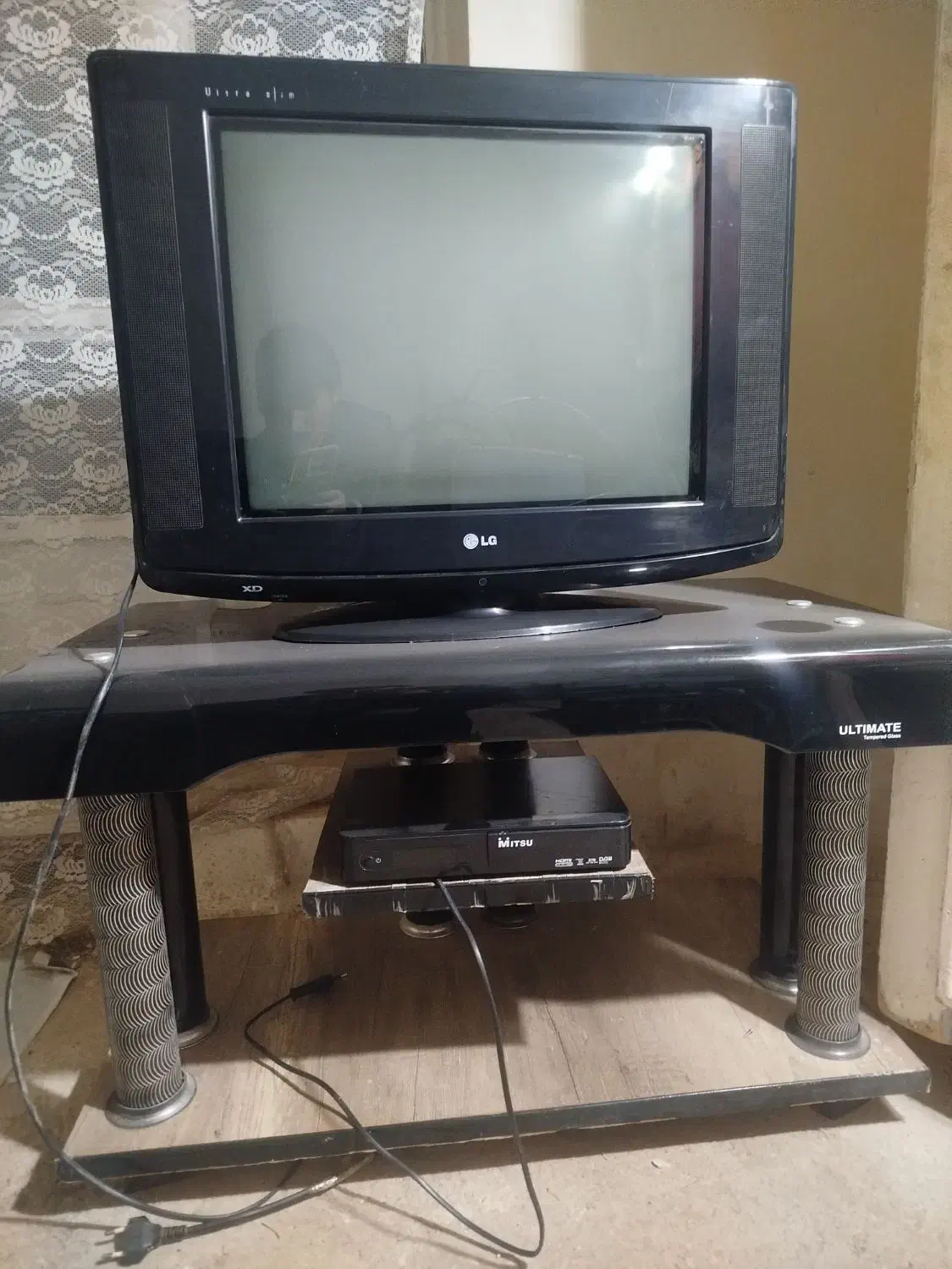 تلوزیون ۲۱ ال جی|تلویزیون و پروژکتور|تربت‌حیدریه, سرمحله|دیوار