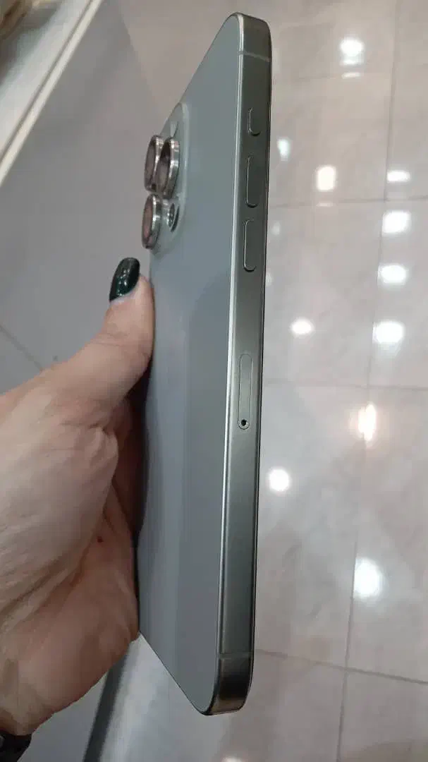 گوشی ایفون 15پرومکس|موبایل|ساری, |دیوار