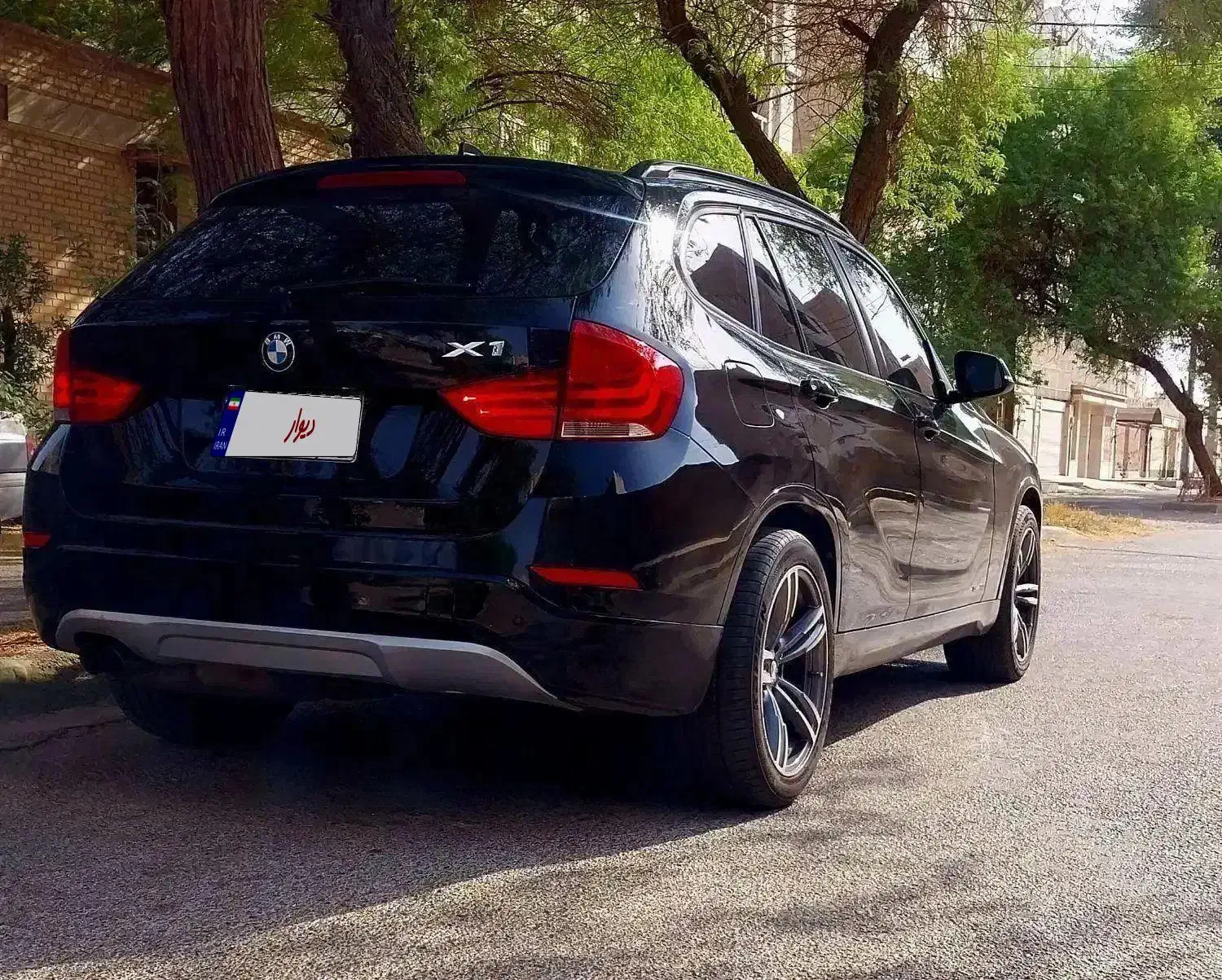 BMW  x1 بی ام و 2015|خودرو سواری و وانت|اهواز, کوی پیروزی|دیوار