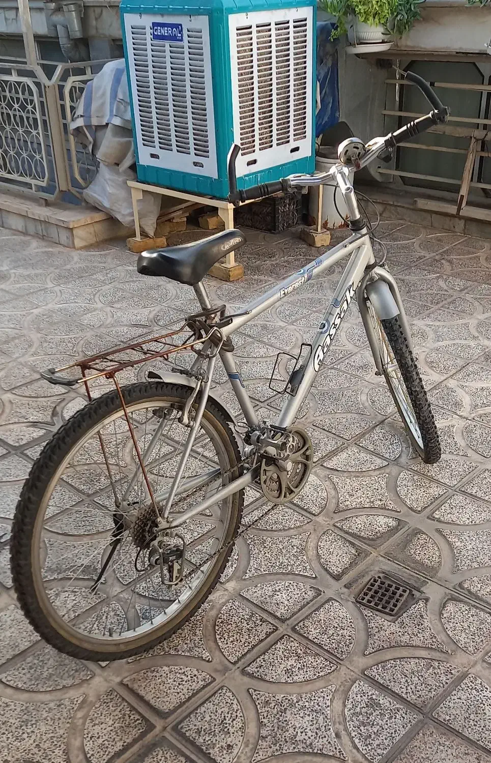 دوچرخه کورسی آساک|دوچرخه، اسکیت، اسکوتر|سمنان, |دیوار