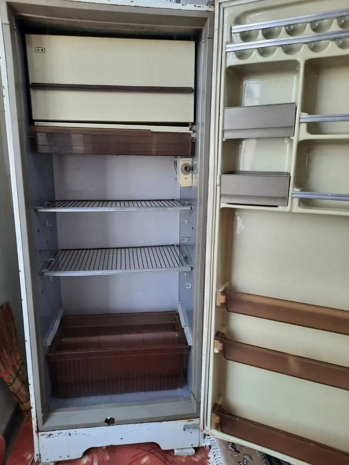 وسایل آشپزخانه|یخچال و فریزر|سیوان, |دیوار