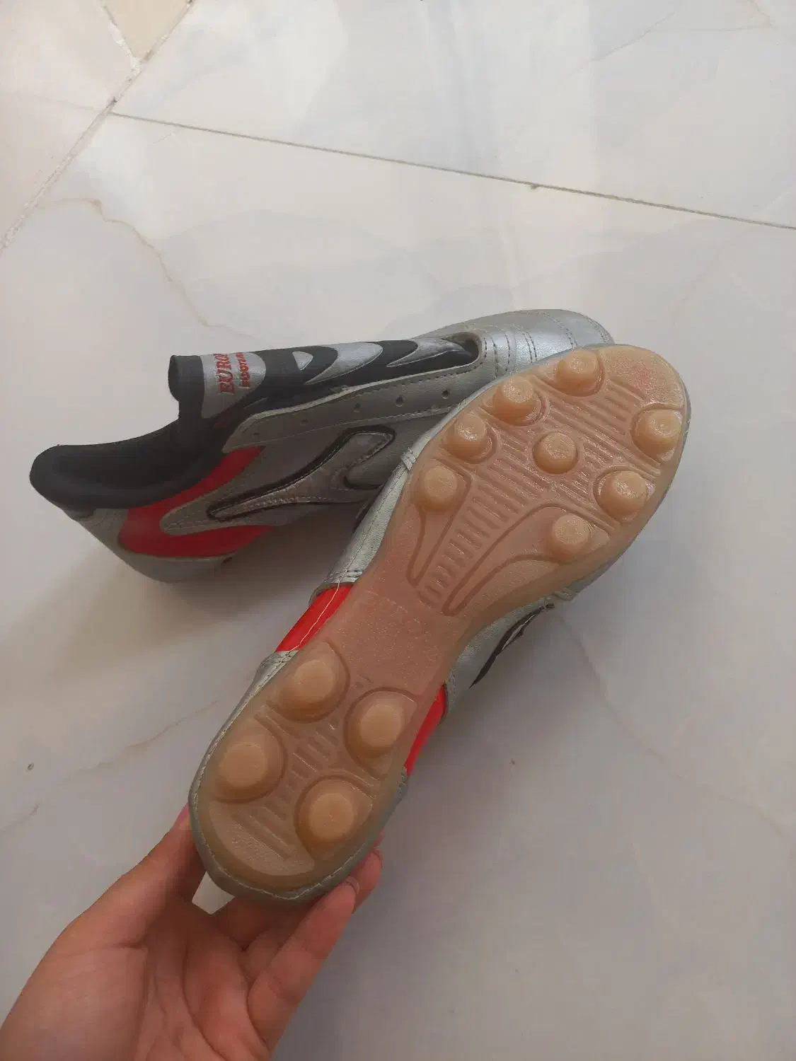 کفش ورزشی نو|کیف، کفش، کمربند|گرگان, |دیوار