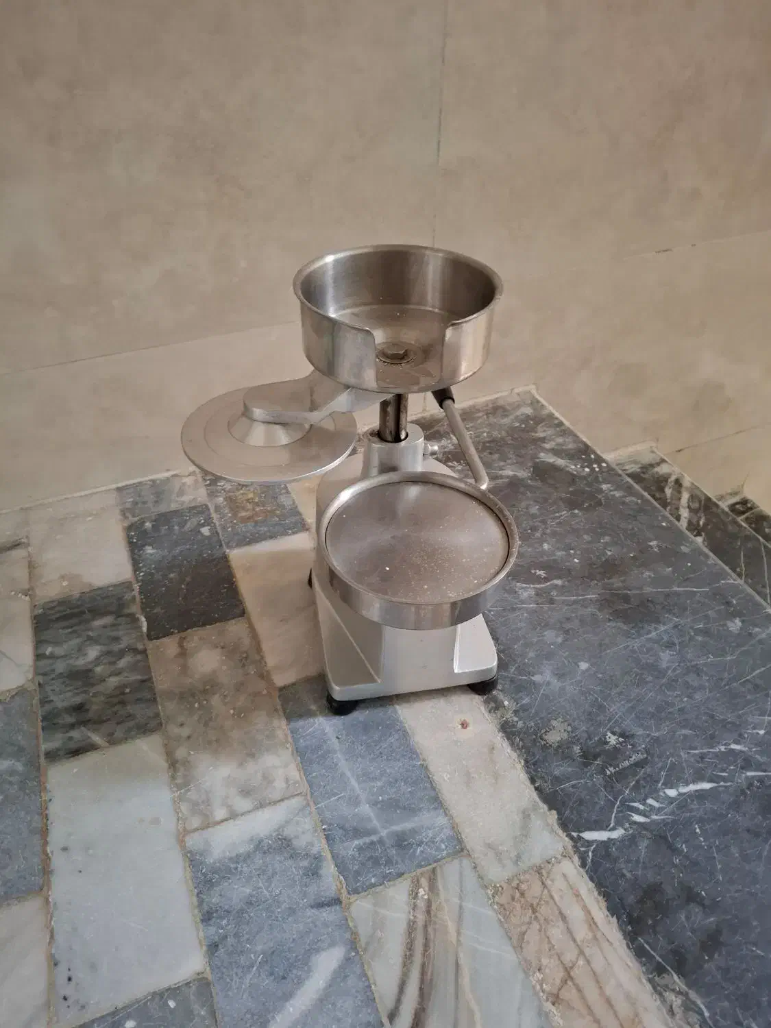 لوازم فست فود ، رستوران و کافه|کافی‌شاپ و رستوران|پارس‌آباد, |دیوار