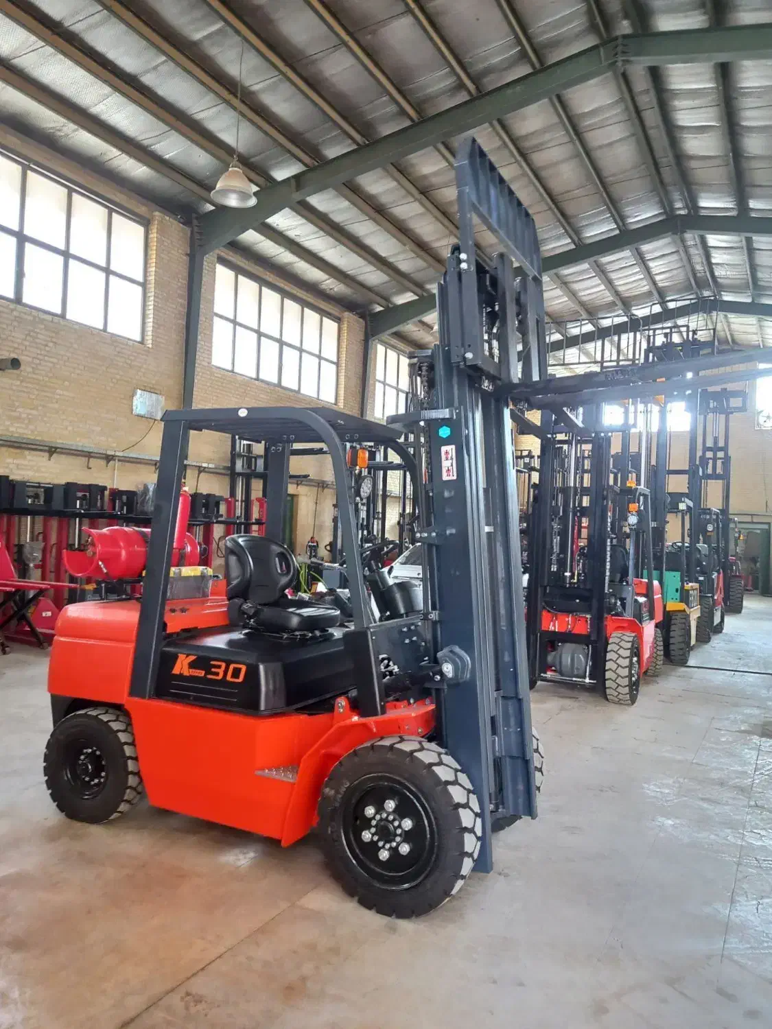 فروش لیفتراک کارکرده و نو|ماشینآلات صنعتی|کرمان, |دیوار