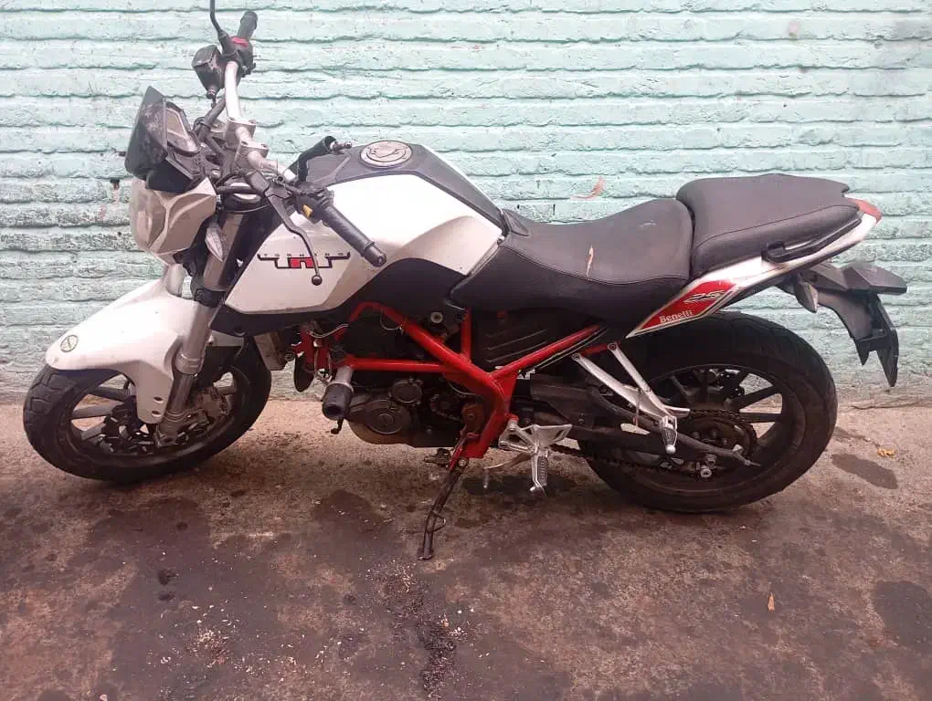 موتور بنلی ۲۵۰ تک سیلندر|موتورسیکلت|وحیدیه, |دیوار