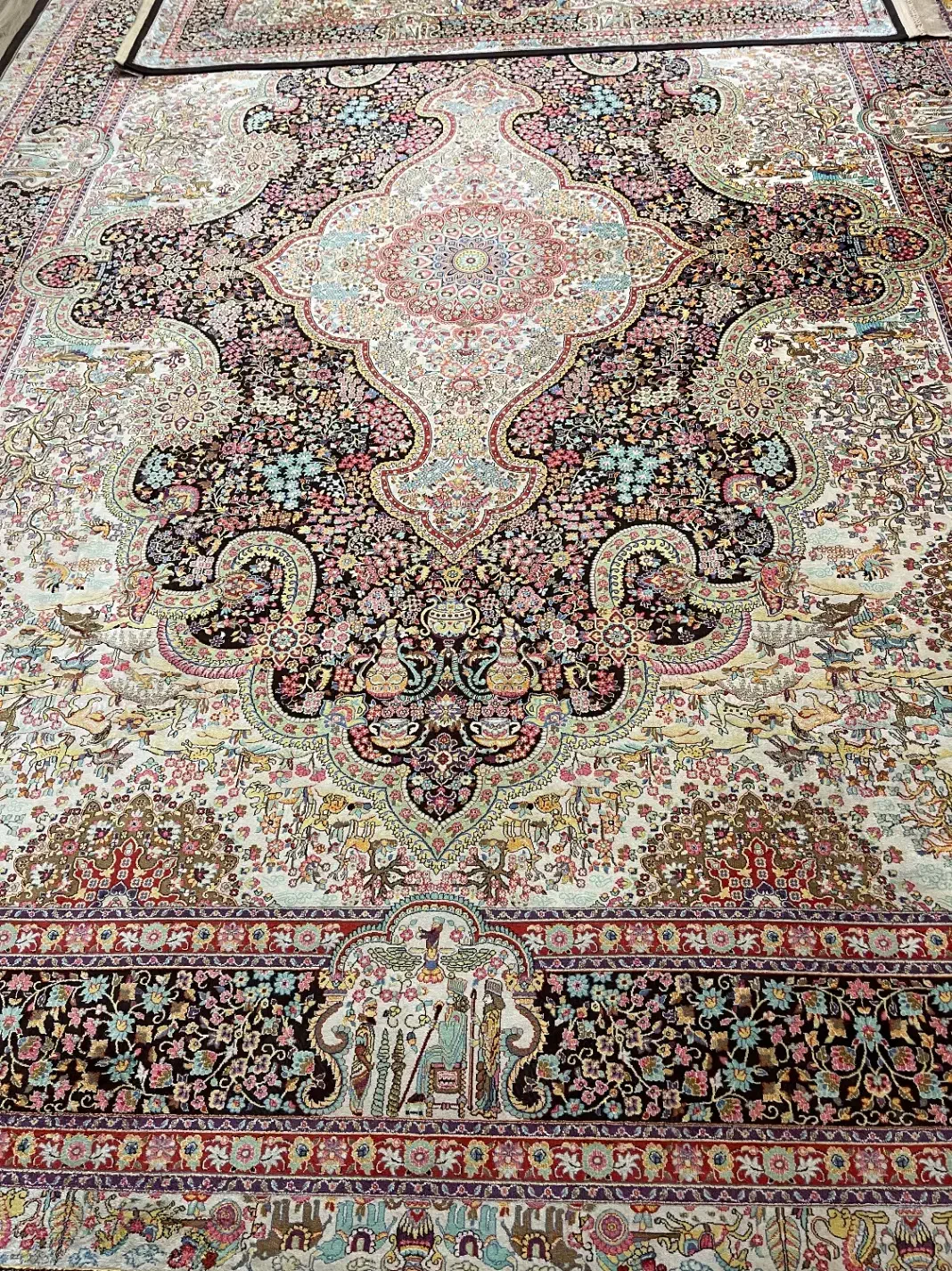 فرش فرهی|فرش|رشت, شالکو|دیوار