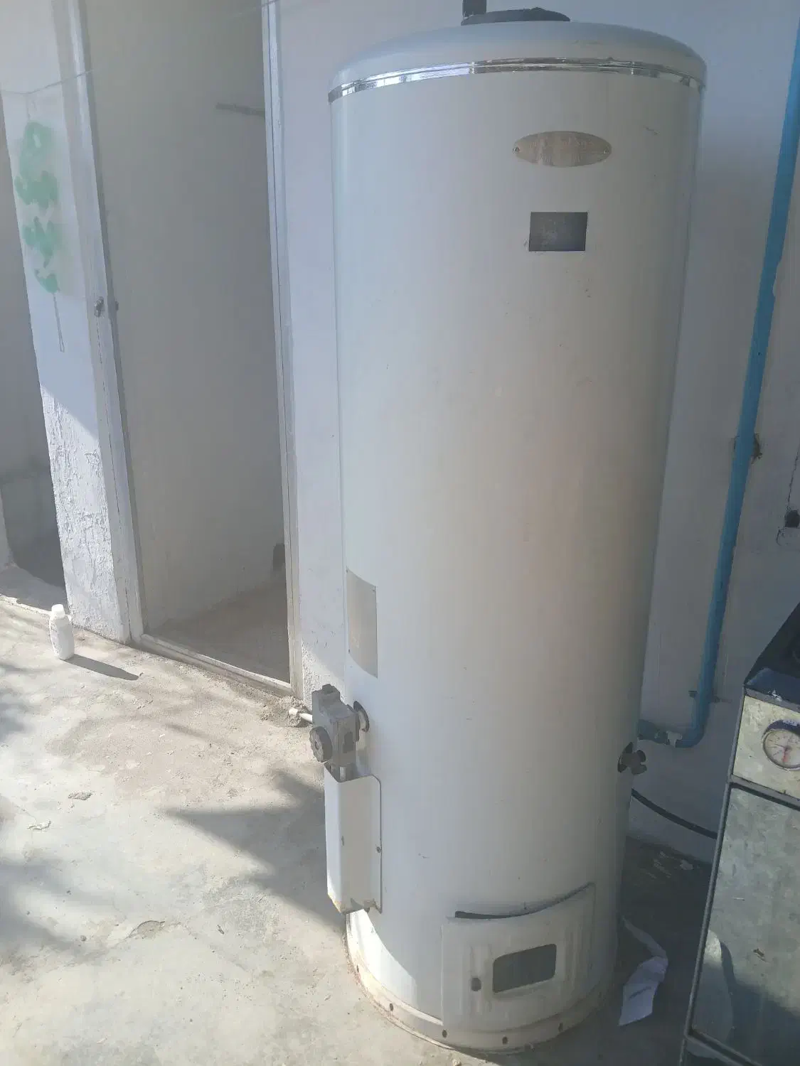 آبگرم کن زمینی|آبگرمکن، پکیج، شوفاژ|بندر انزلی, چهارفریضه|دیوار