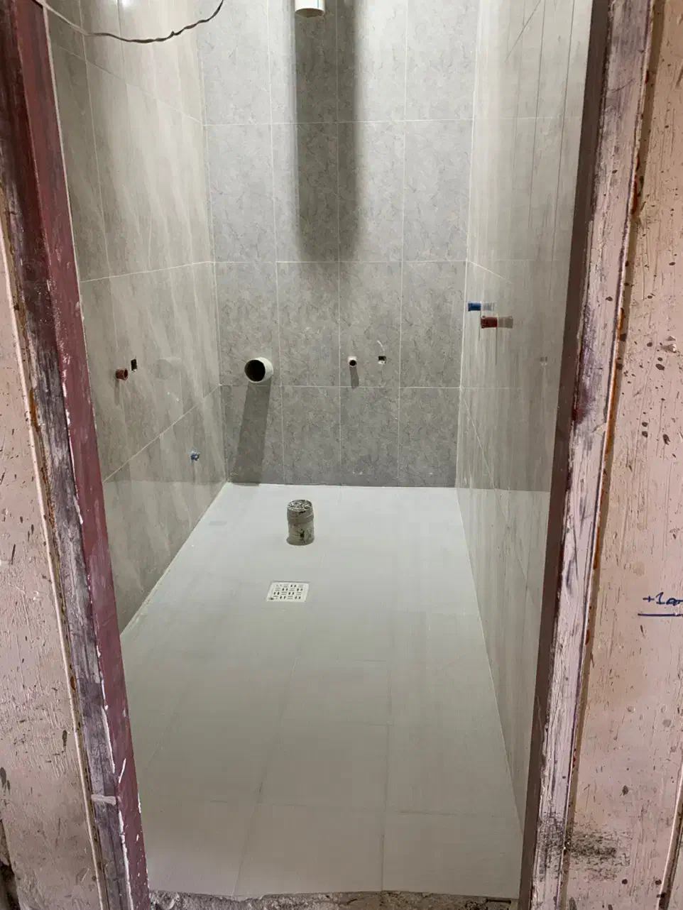 کاشیکاری.سرامیک کاری.کاشی کار|خدمات پیشه و مهارت|کرمانشاه, |دیوار