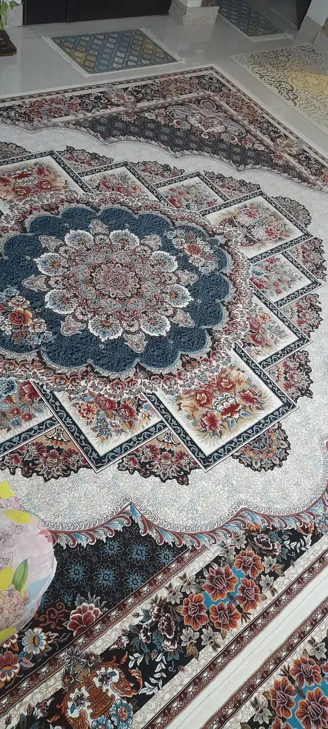 دو تخته فرش 12 متری|فرش|رامسر, |دیوار