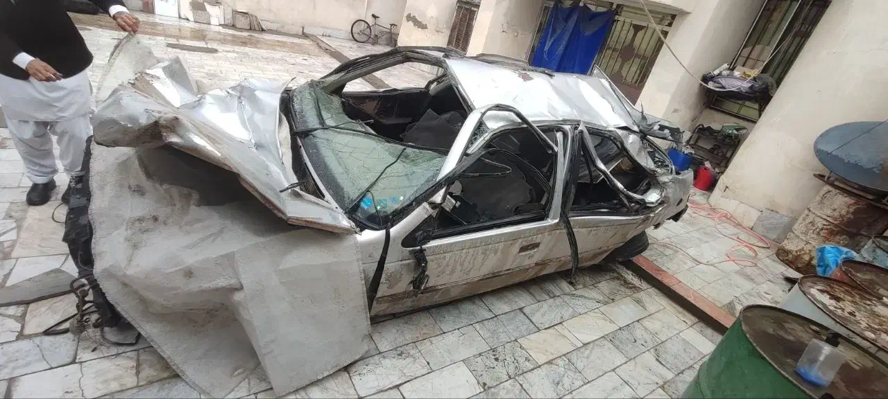 ۴۰۵ تصادفی دوگانه کارخانه|خودرو سواری و وانت|زاهدان, |دیوار