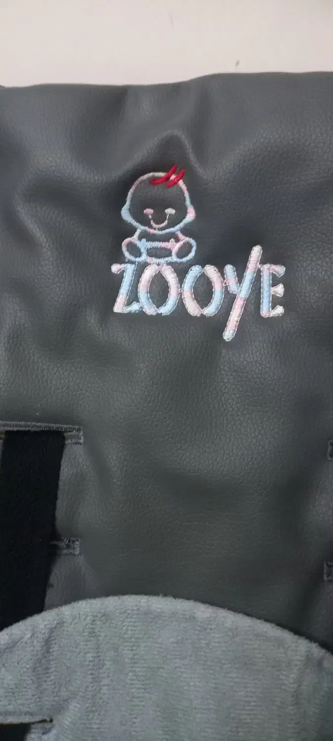 روروئک و کریر|تخت و صندلی بچه|تهران, زرکش|دیوار