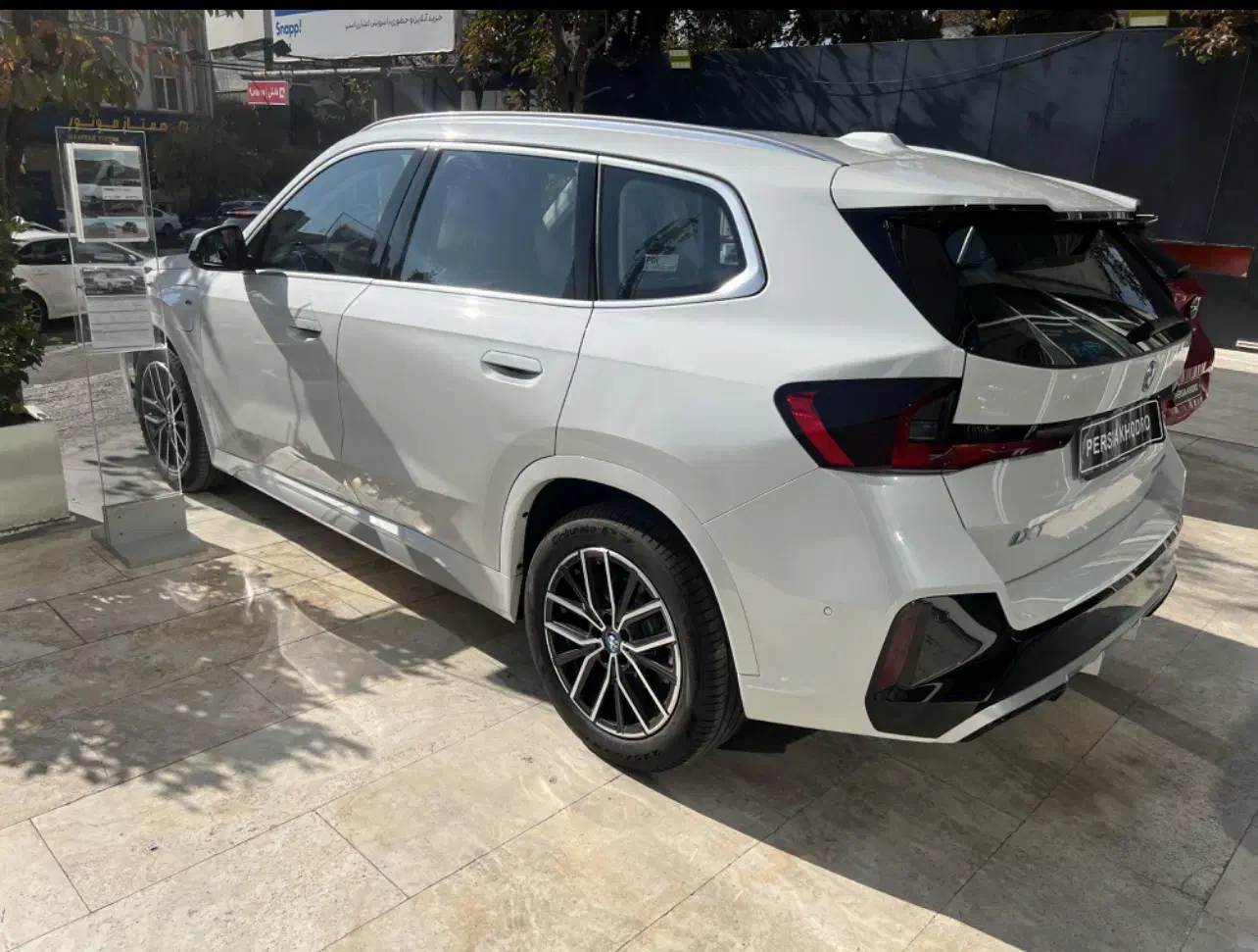 iX1 2025 M|خودرو سواری و وانت|تهران, دزاشیب|دیوار