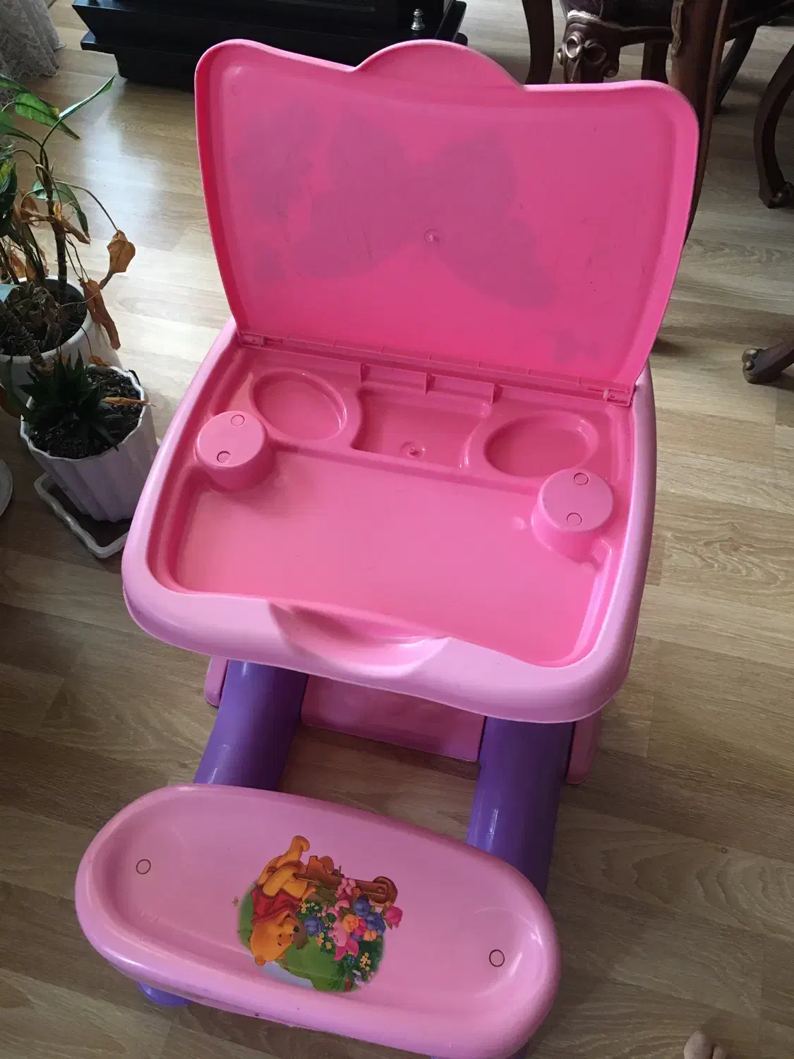 میز تحریر|لوازم التحریر|گرگان, |دیوار